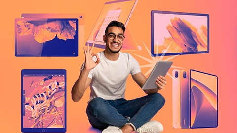 man met de beste tablets van het moment